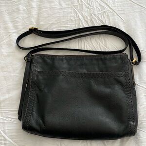 Fossil Taryn leather crossbody bag